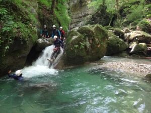 Canyon du Furon Haut (Vercors: Sassenage Canyon du Furon Haut (Vercors: Sassenage). A partir de 43Eur/pers. En savoir +